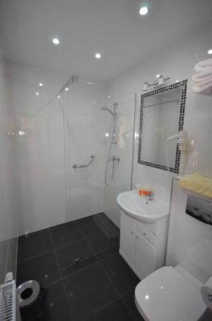 Imagen de la habitación del Hotel Jantar Wellness & Spa. Foto 7