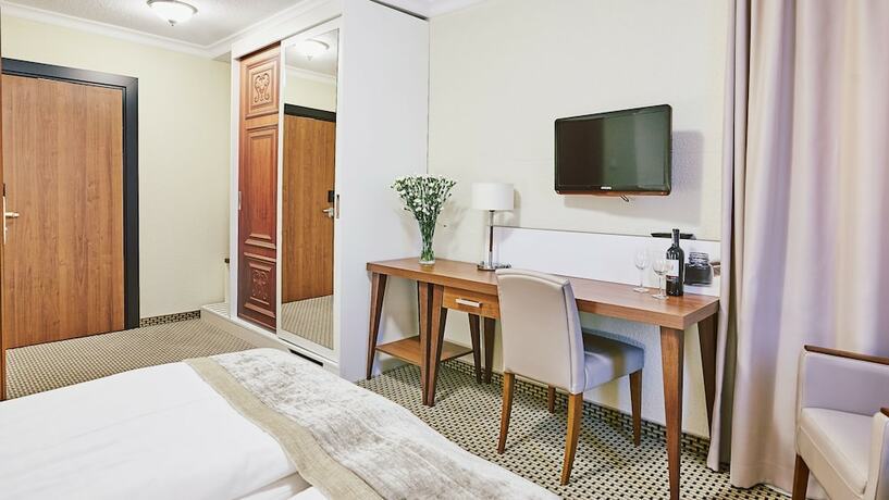 Imagen general del Hotel Jantar and Spa. Foto 7