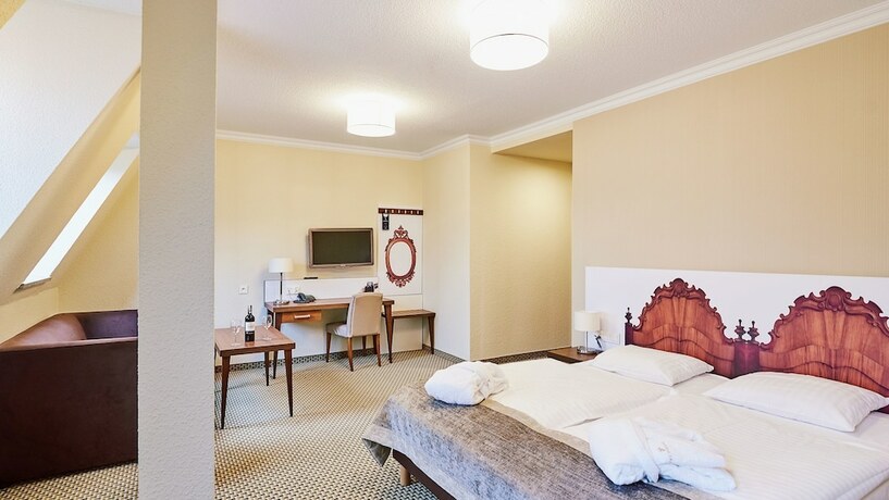 Imagen de la habitación del Hotel Jantar and Spa. Foto 15