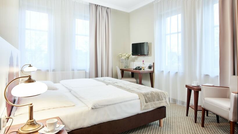 Imagen de la habitación del Hotel Jantar and Spa. Foto 18