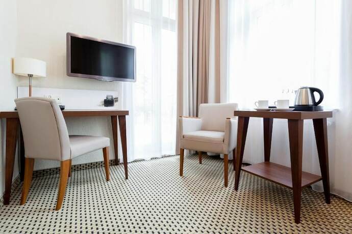 Imagen de la habitación del Hotel Jantar and Spa. Foto 21