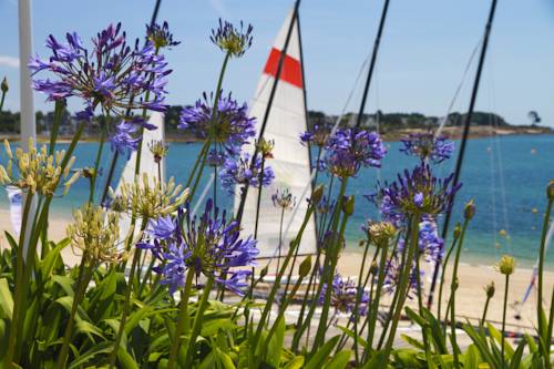 Imagen de la habitación del Hotel Jantom Holidays. Foto 6