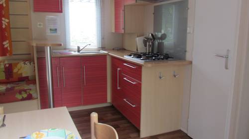 Imagen de la habitación del Hotel Jantom Holidays. Foto 9