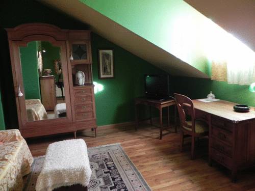 Imagen de la habitación del Hotel Jaramiel. Foto 13