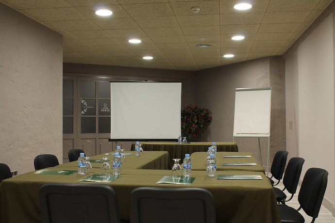 Imagen de los interiores del Hotel Jardi Apartments. Foto 9