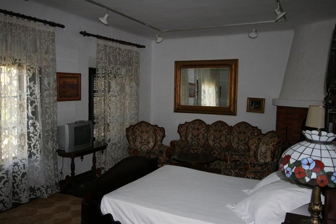 Imagen de la habitación del Hotel Jard&iacute;n De La Muralla. Foto 2