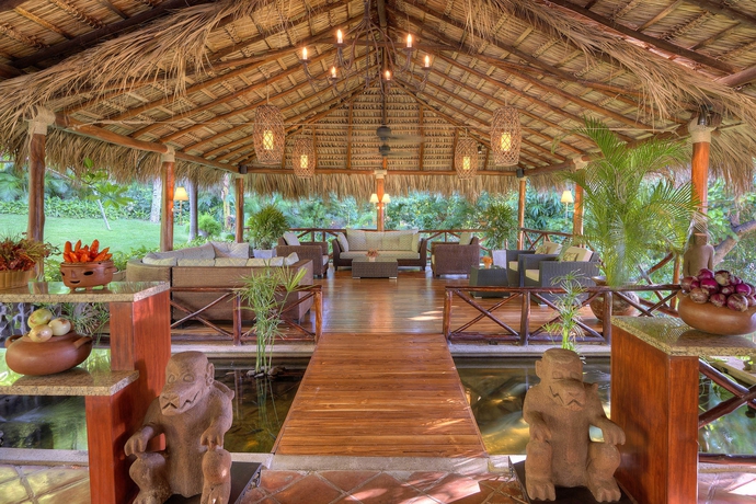 Imagen del bar/restaurante del Hotel Jardín Del Edén Boutique - Adults Only. Foto 4