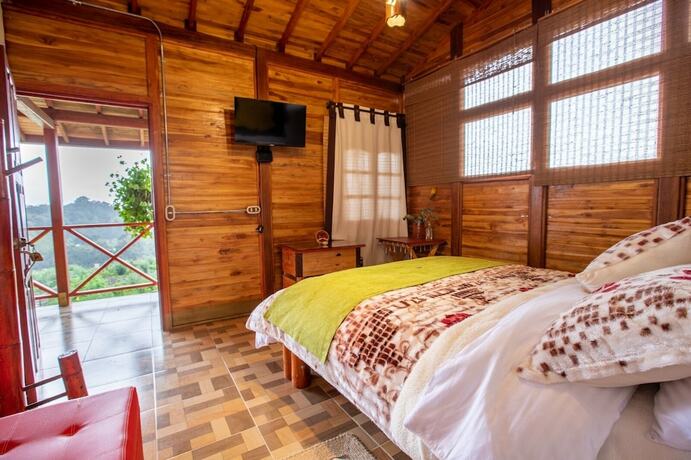 Imagen de la habitación del Hotel Jard&iacute;n de Silleteros Agro Parque. Foto 8