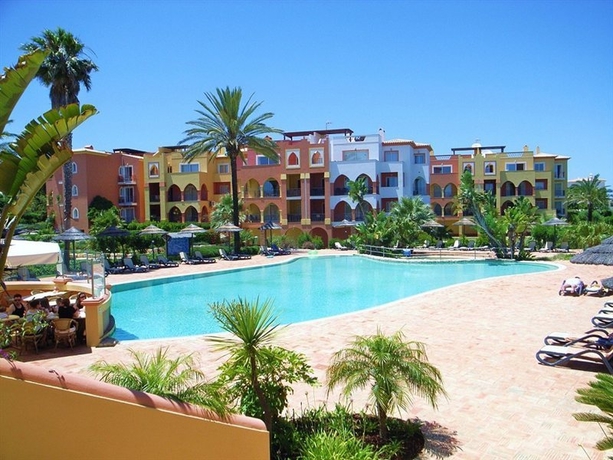 Imagen general del Hotel Jardim Da Meia Praia. Foto 10