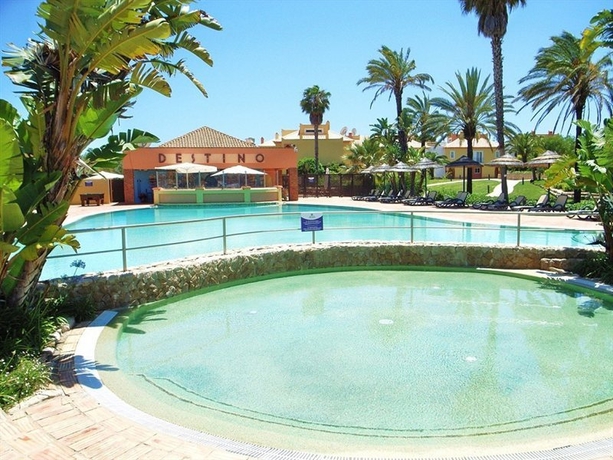 Imagen general del Hotel Jardim Da Meia Praia. Foto 5