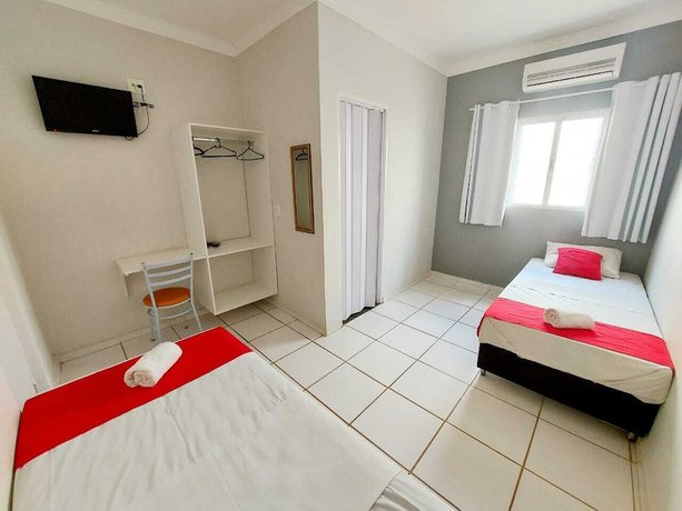 Imagen de la habitación del Hotel Jardim Do Cedro. Foto 16
