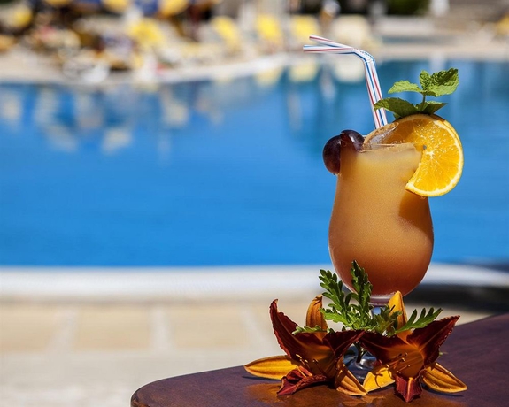 Imagen de la piscina del Hotel Jardim Do Vau. Foto 11