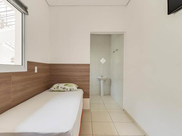 Imagen de la habitación del Hotel Jardim Emilia. Foto 4