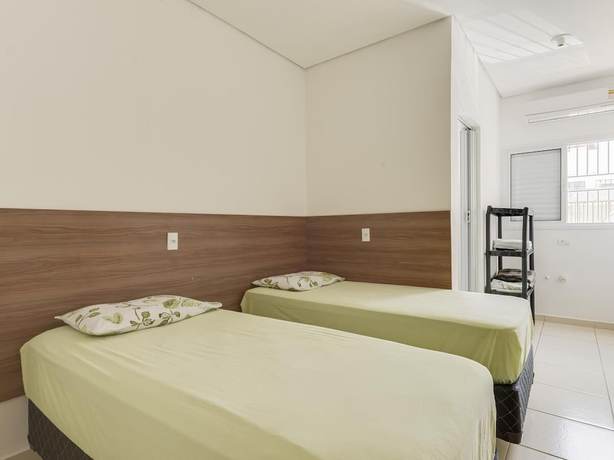 Imagen de la habitación del Hotel Jardim Emilia. Foto 5