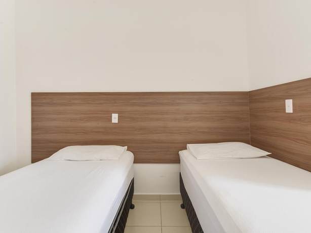 Imagen de la habitación del Hotel Jardim Emilia. Foto 7