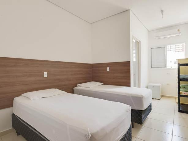 Imagen de la habitación del Hotel Jardim Emilia. Foto 11