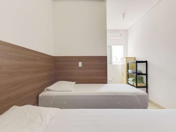 Imagen de la habitación del Hotel Jardim Emilia. Foto 15