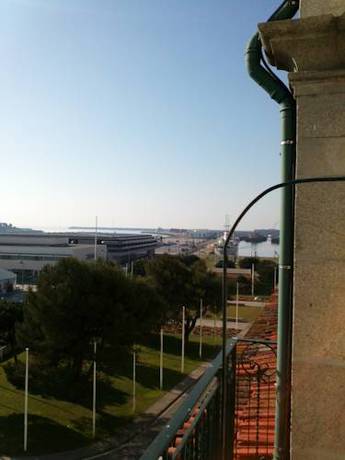 Imagen de la habitación del Hotel Jardim Viana Do Castelo. Foto 16