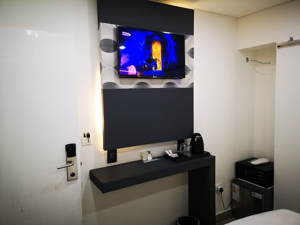 Imagen de la habitación del Hotel Jardim das Ac&aacute;cias. Foto 5
