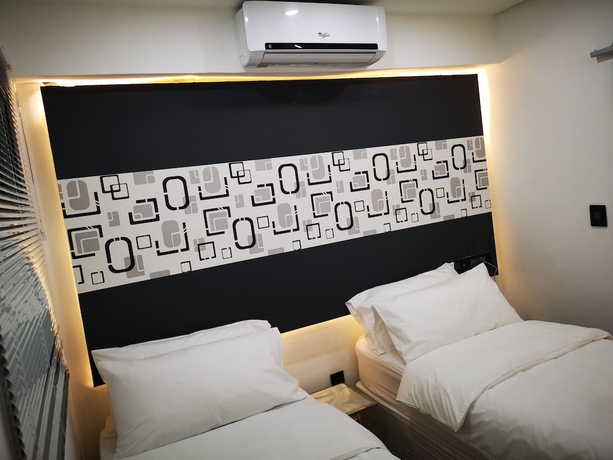 Imagen de la habitación del Hotel Jardim das Ac&aacute;cias. Foto 8