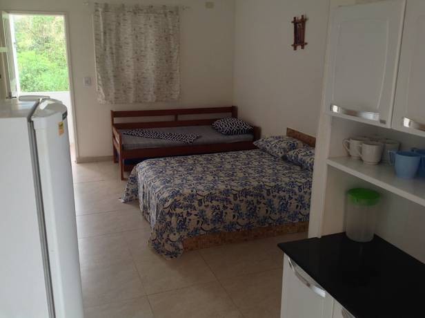Imagen de la habitación del Hotel Jardim do Mar Chal&eacute;s. Foto 17