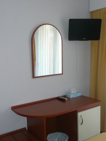Imagen de la habitación del Hotel Jardin Croisette. Foto 8