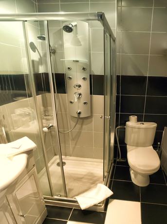 Imagen de la habitación del Hotel Jardin Croisette. Foto 18