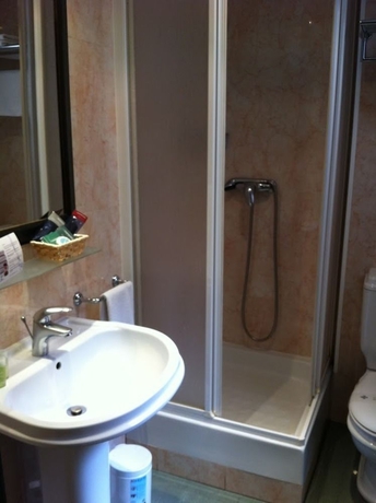 Imagen de la habitación del Hotel Jardin De Aranjuez. Foto 4