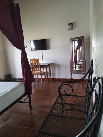 Imagen de la habitación del Hotel Jardin De Granada. Foto 6