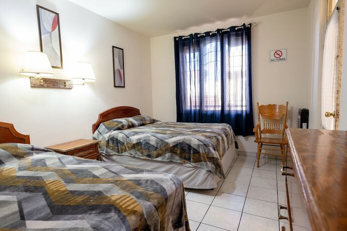 Imagen de la habitación del Hotel Jardin Del Centro. Foto 18