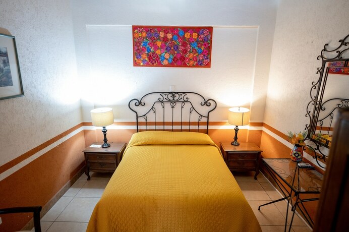 Imagen de la habitación del Hotel Jardin Del Centro. Foto 19
