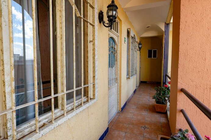 Imagen de la habitación del Hotel Jardin Del Centro. Foto 30
