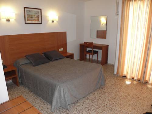 Imagen de la habitación del Hotel Jardin, Oropesa del Mar. Foto 2