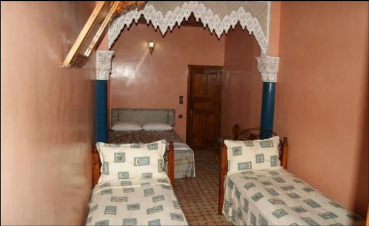 Imagen de la habitación del Hotel Jardin Public. Foto 7