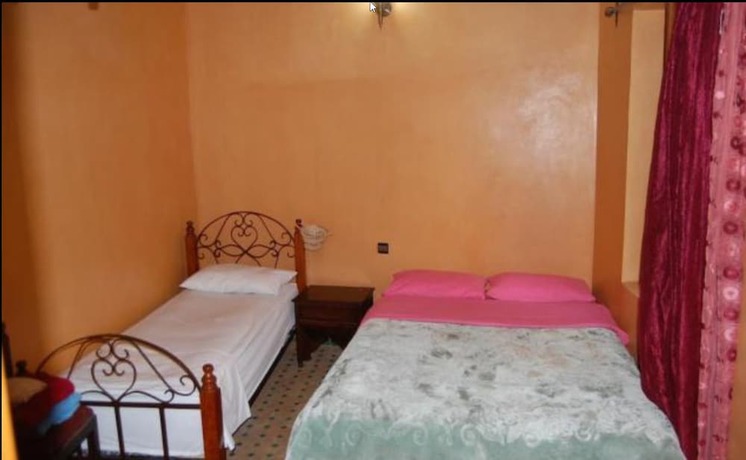 Imagen de la habitación del Hotel Jardin Public. Foto 9