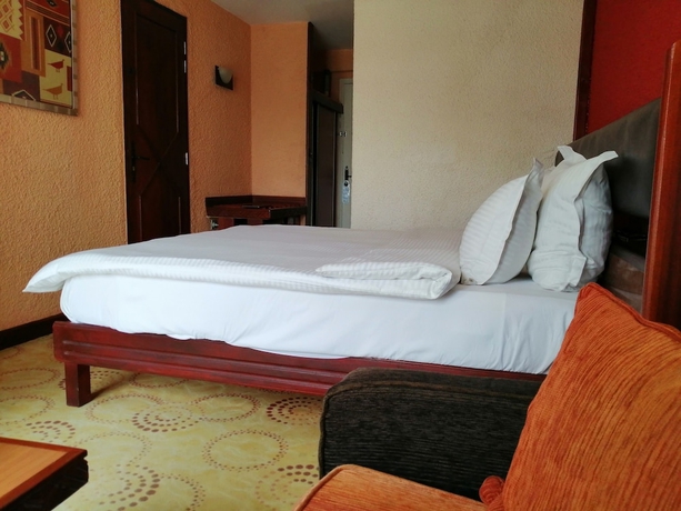 Imagen de la habitación del Hotel Jardin Savana Dakar. Foto 11