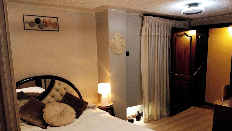 Imagen de la habitación del Hotel Jardines Ambato. Foto 8