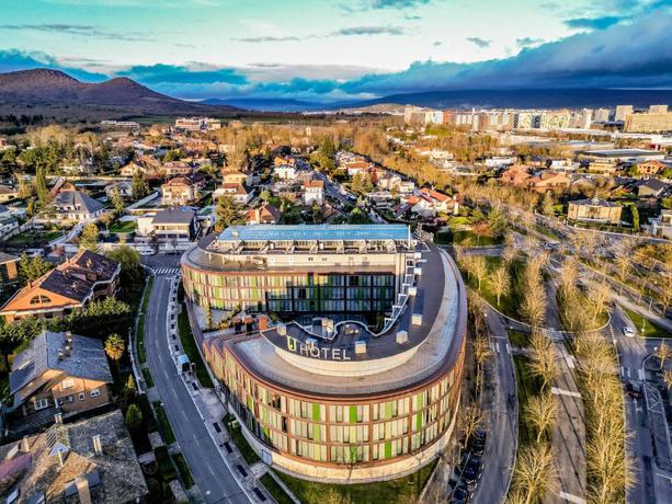 Imagen general del Hotel Jardines De Uleta Suites. Foto 6