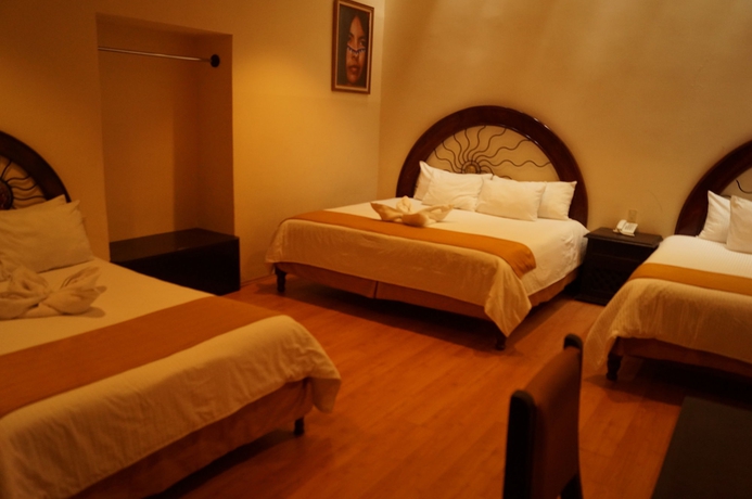 Imagen de la habitación del Hotel Jardines Del Centro. Foto 8