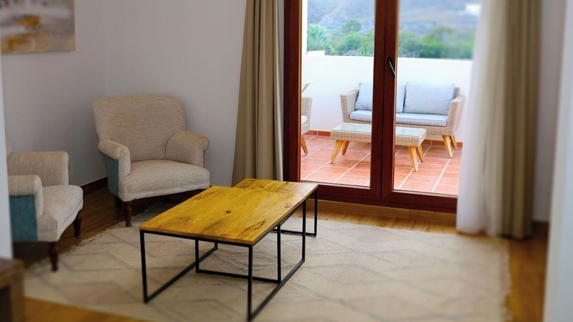 Imagen de la habitación del Hotel Jardines de la Mata. Foto 6