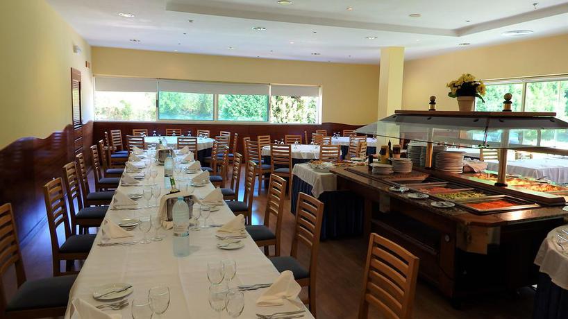 Imagen del bar/restaurante del Hotel Jardins Da Ria. Foto 2