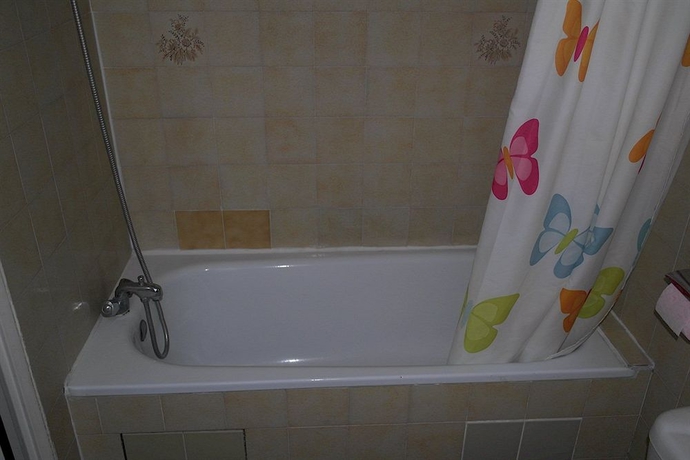 Imagen de la habitación del Hotel Jardins D'asnieres. Foto 1