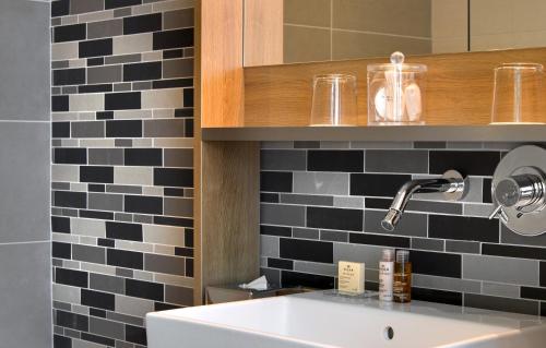 Imagen de la habitación del Hotel Jardins De Mademoiselle Hôtel & Spa. Foto 9