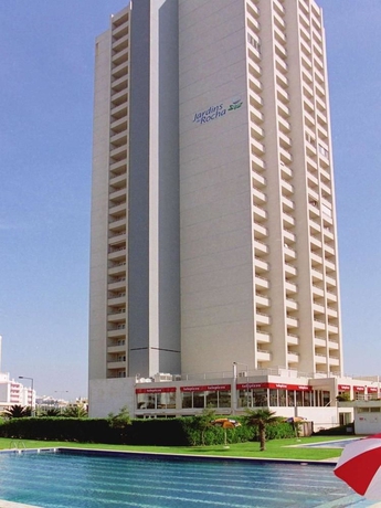 Imagen de los exteriores del Hotel Jardins da Rocha. Foto 7