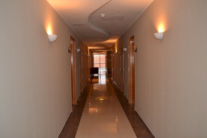 Imagen de los interiores del Hotel Jardy and Suites. Foto 15