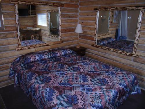 Imagen de la habitación del Hotel Jared's Wild Rose Ranch Resort. Foto 6