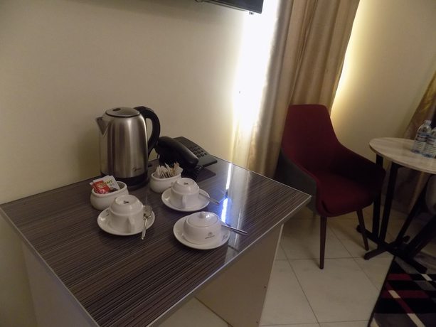 Imagen de la habitación del Hotel Jarins. Foto 13