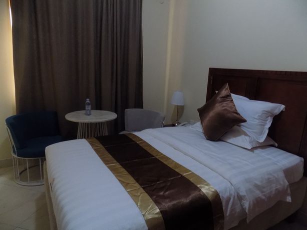 Imagen de la habitación del Hotel Jarins. Foto 17