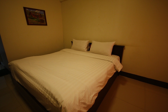 Imagen de la habitación del Hotel Jaroensin Place. Foto 11