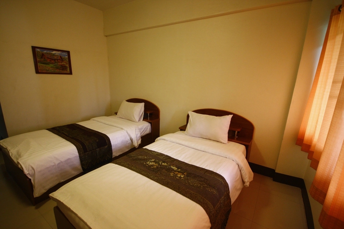 Imagen de la habitación del Hotel Jaroensin Place. Foto 13